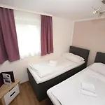 埃多维斯阿姆西公寓