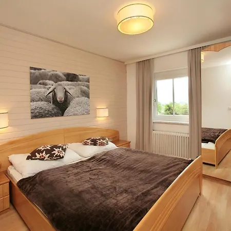 Edelweiss Am See Апартаменты *